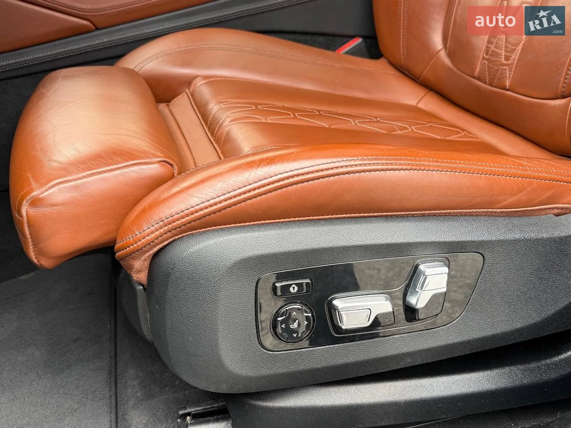 2021 BMW X6 - мініатюра 65