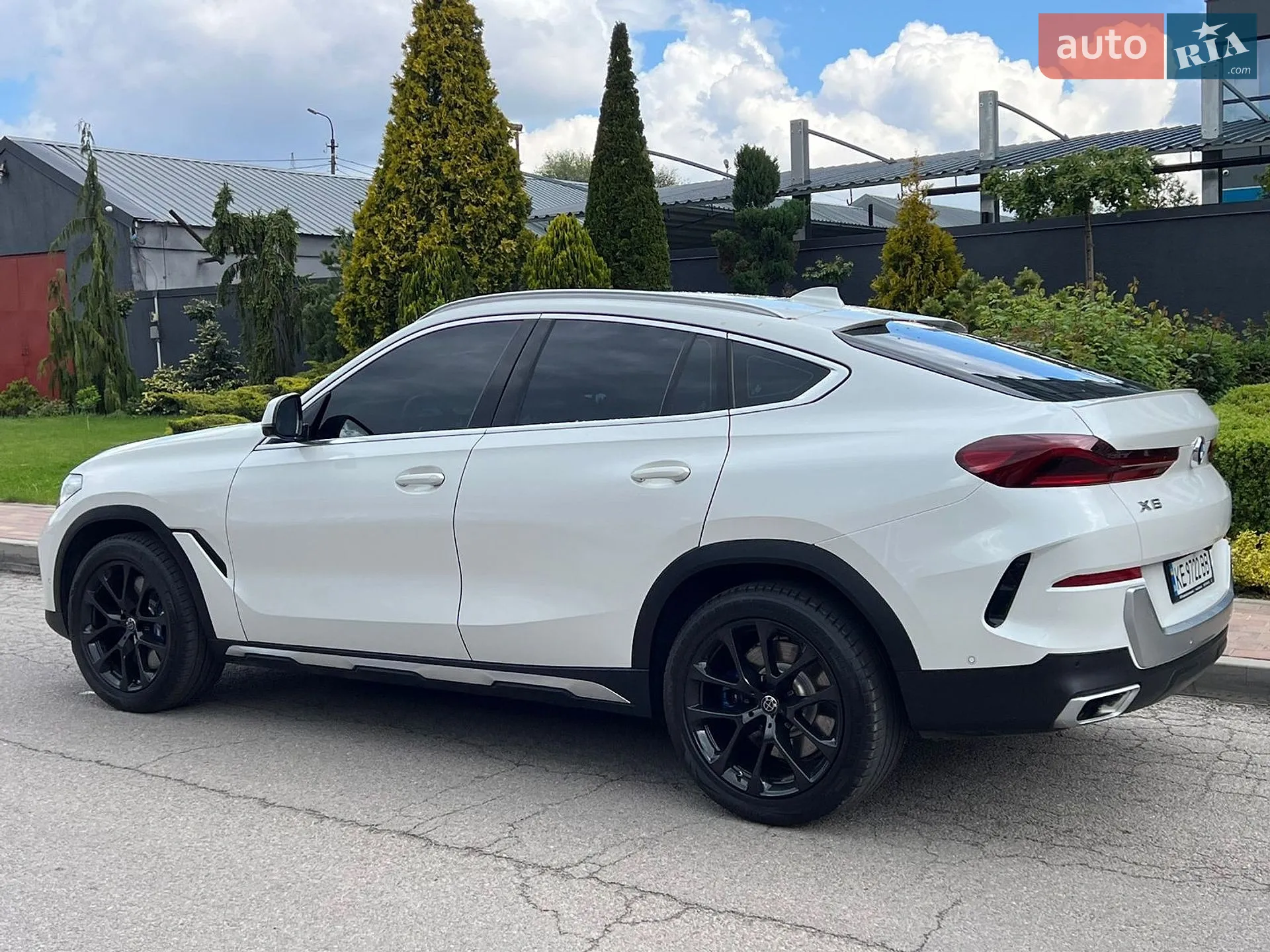 2020 BMW X6 - мініатюра 16