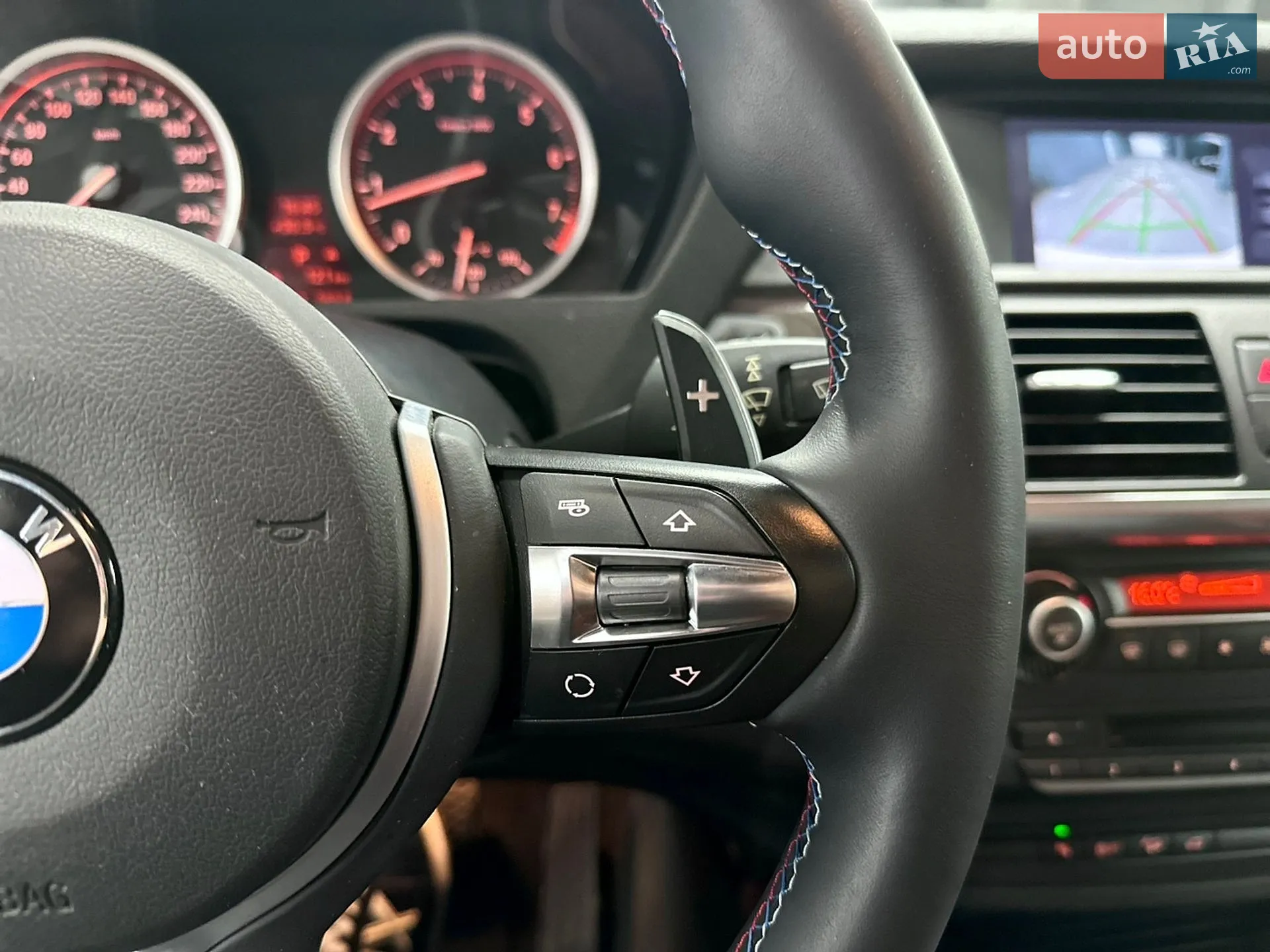 2010 BMW X6 - мініатюра 29