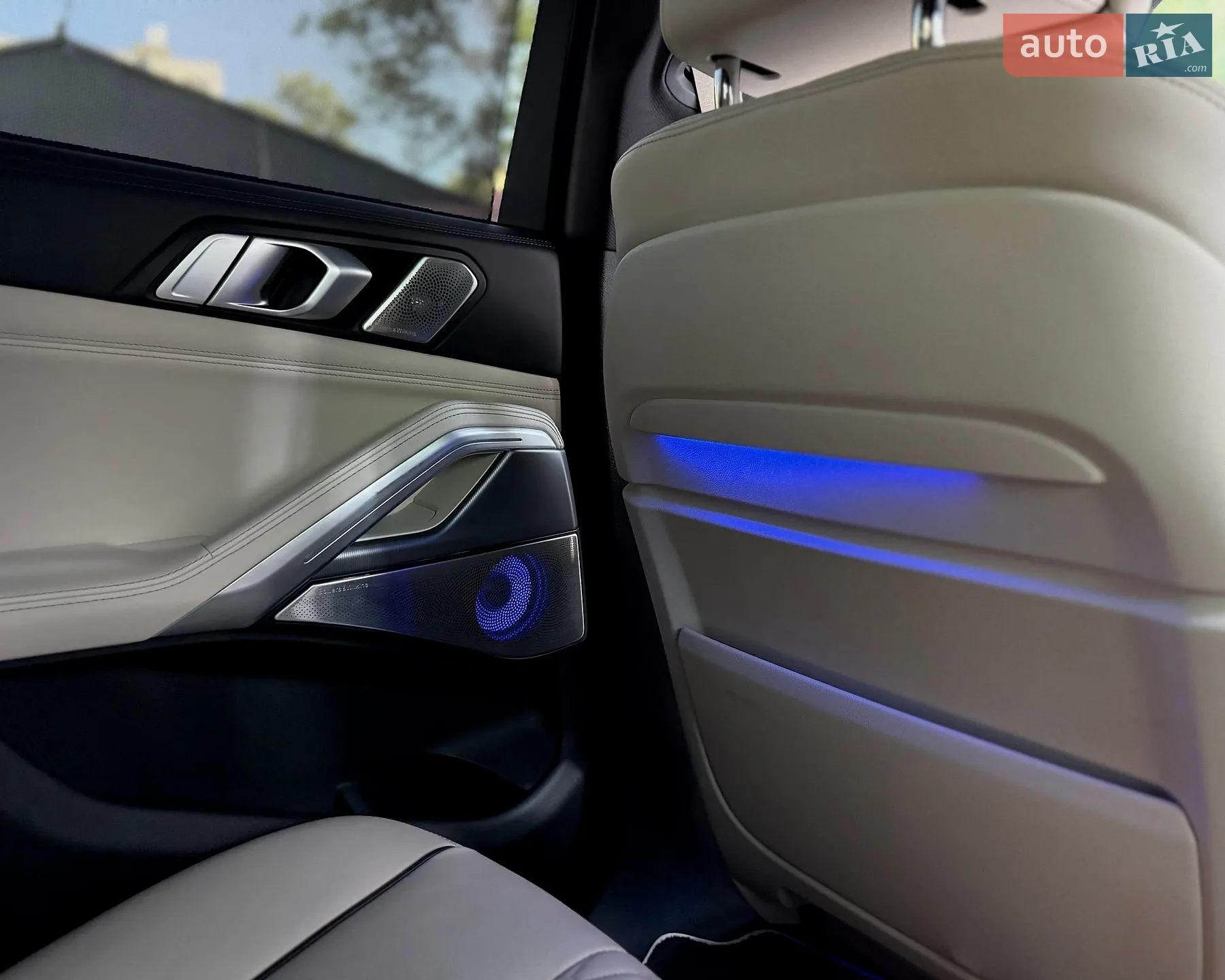 2020 BMW X6 - мініатюра 31