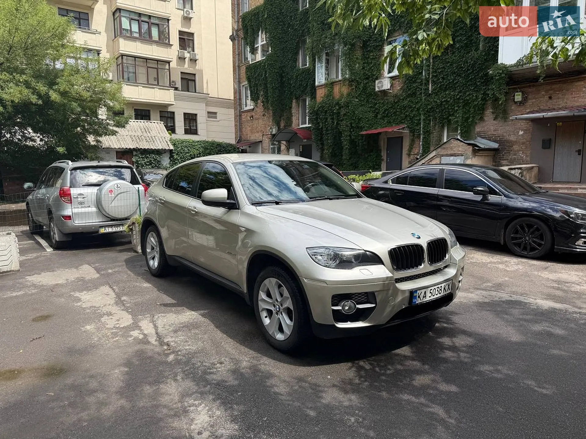 2010 BMW X6 - мініатюра 11
