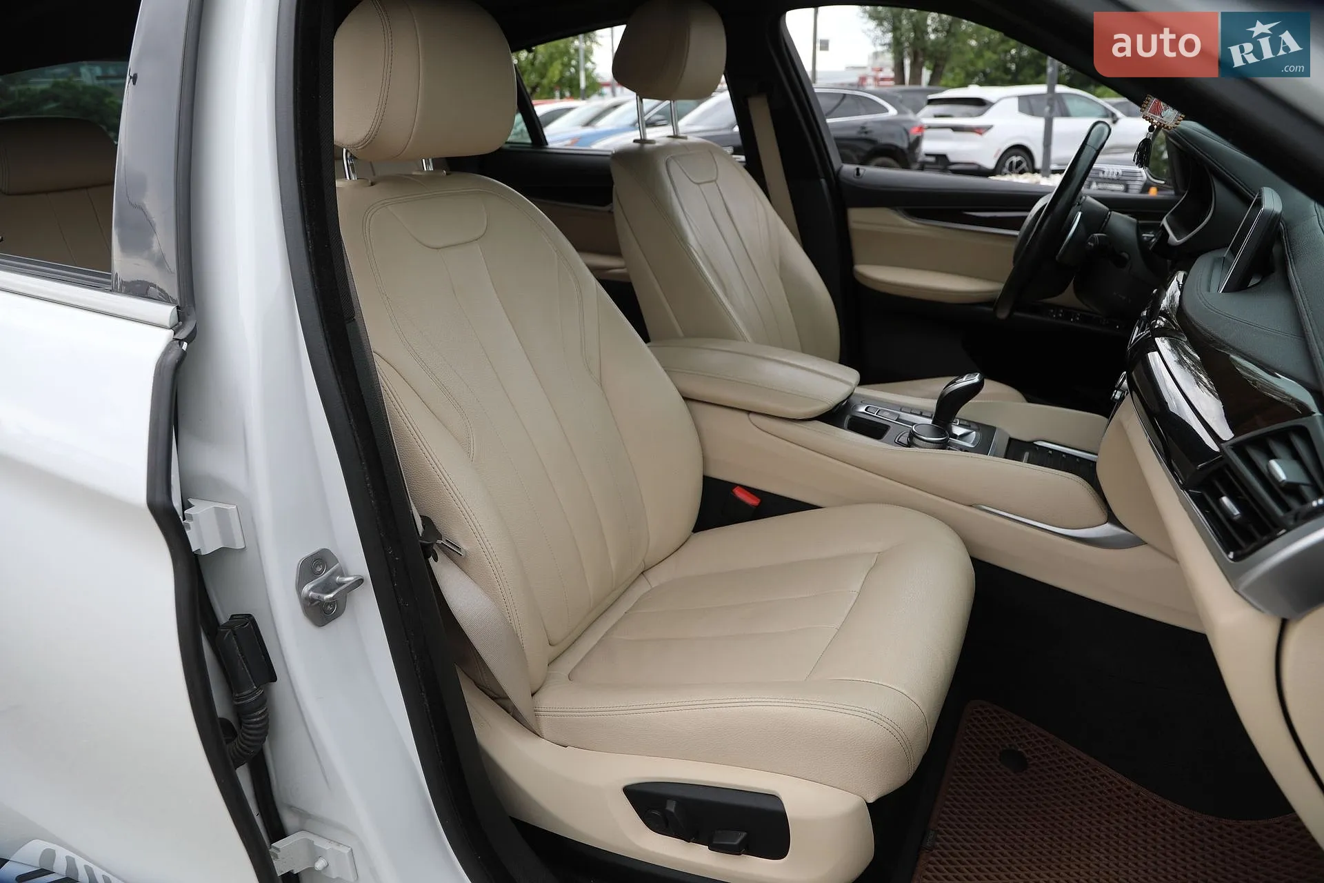 2017 BMW X6 - мініатюра 15