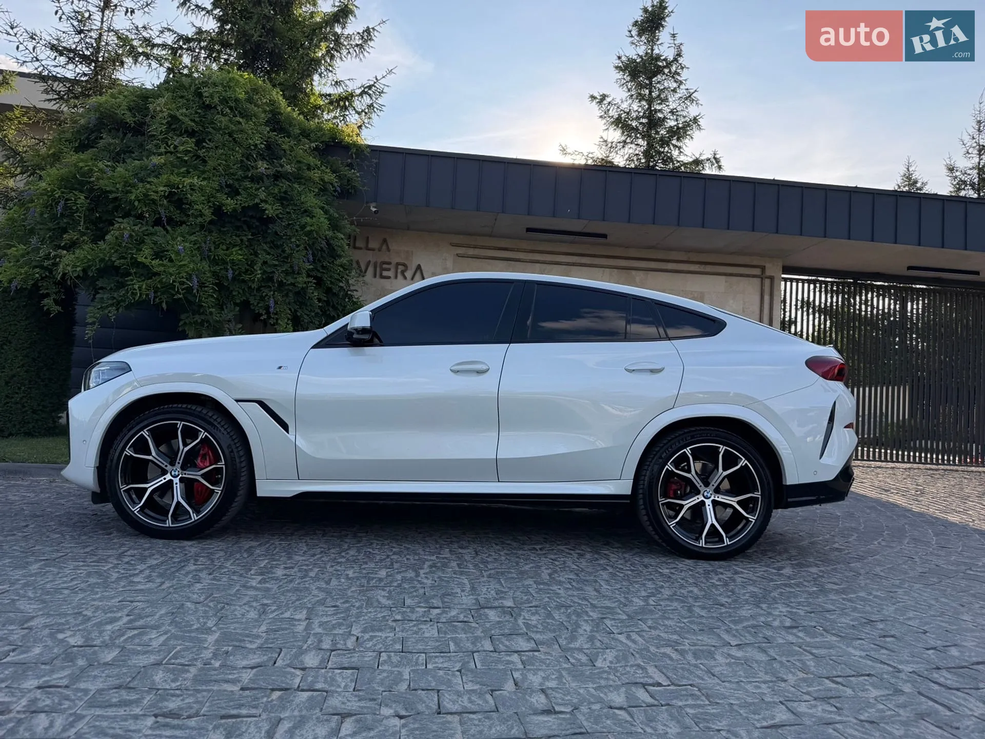 2022 BMW X6 - мініатюра 5