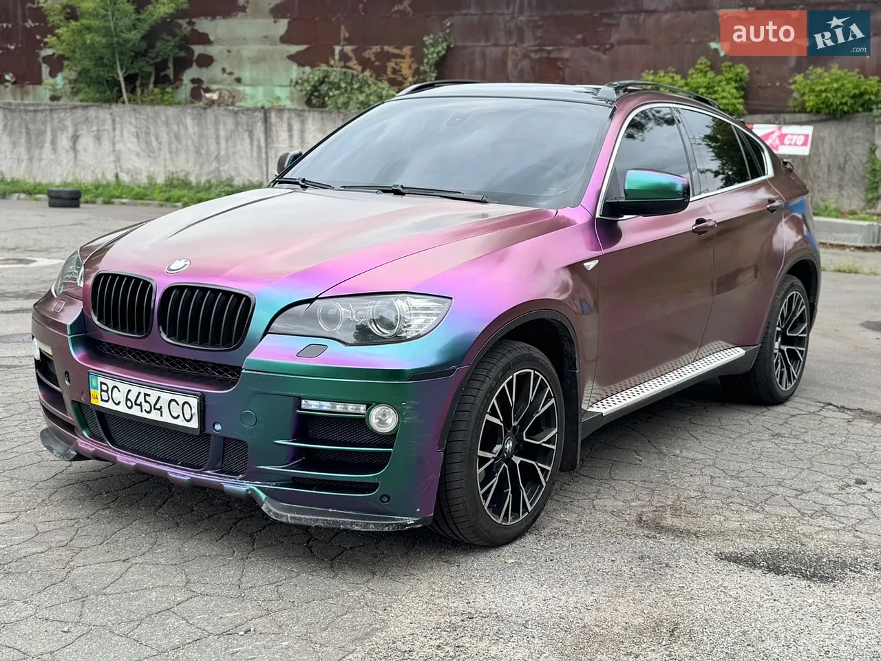 2010 BMW X6 - мініатюра 21