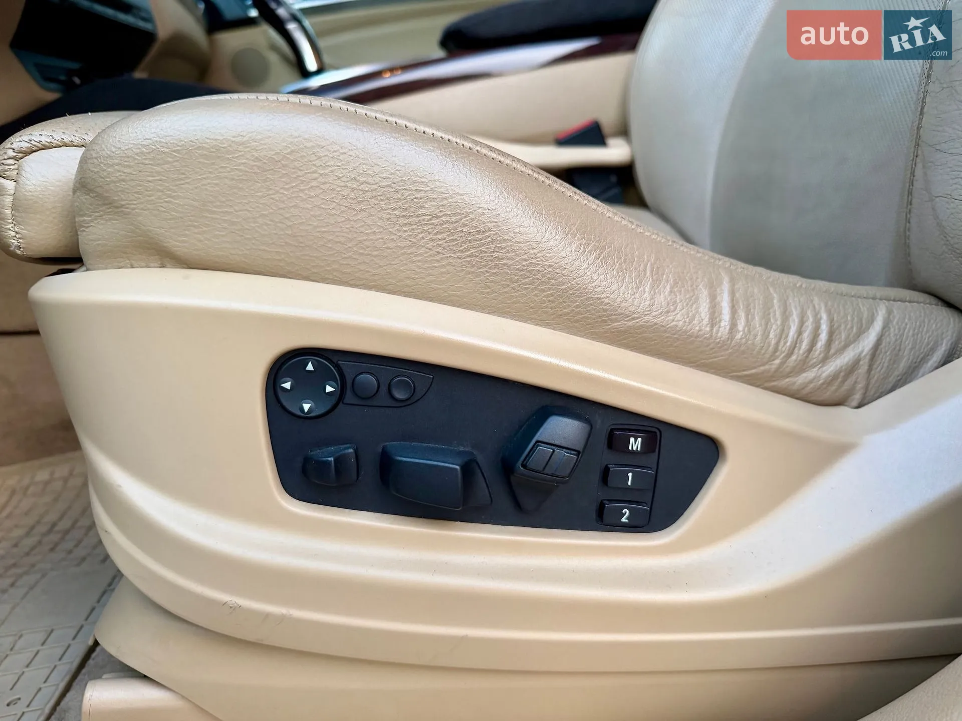 2010 BMW X6 - мініатюра 37