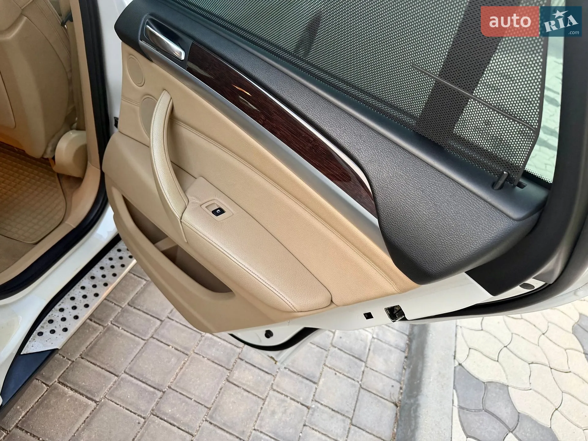 2010 BMW X6 - мініатюра 71