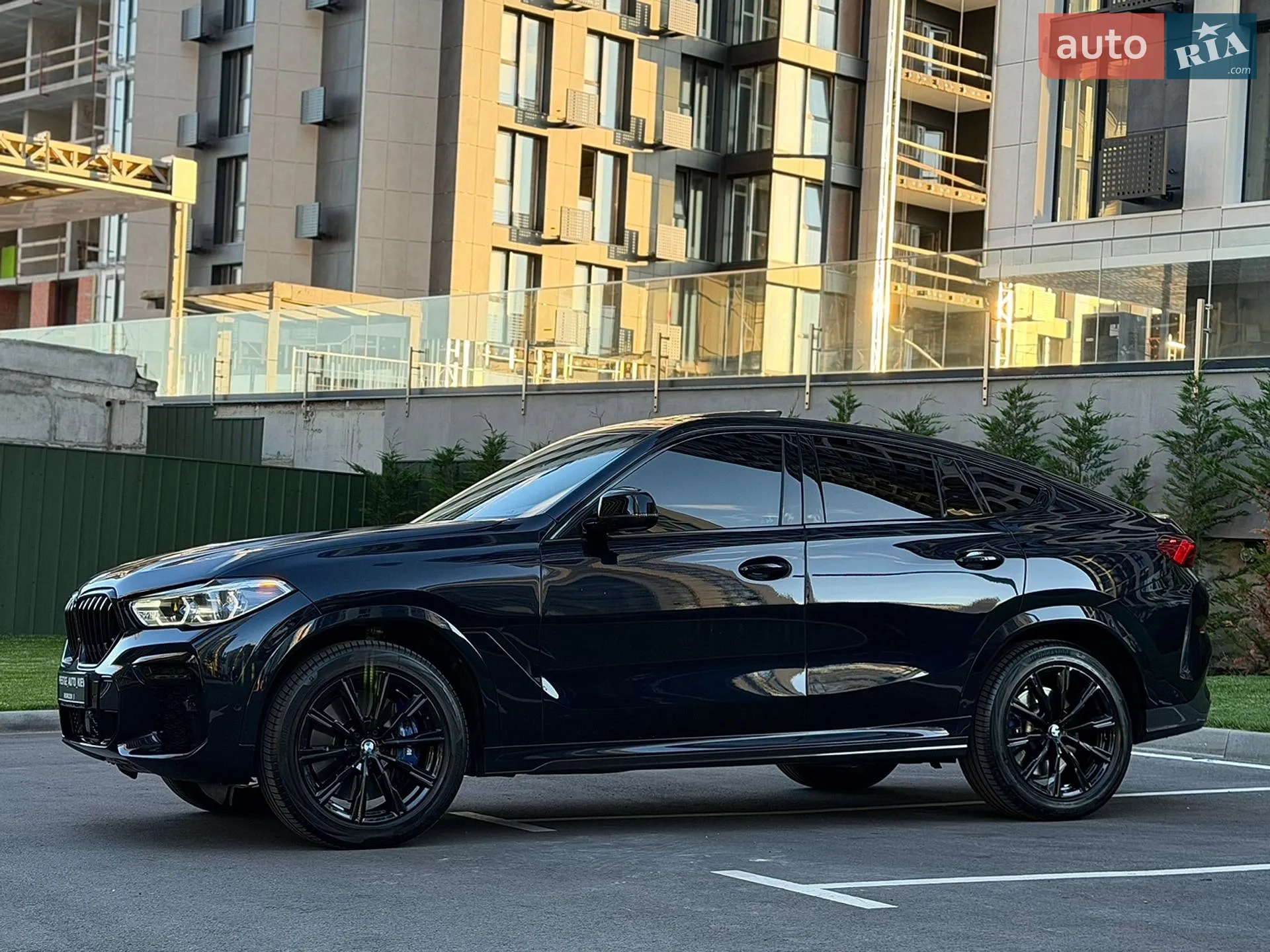 2021 BMW X6 - мініатюра 13