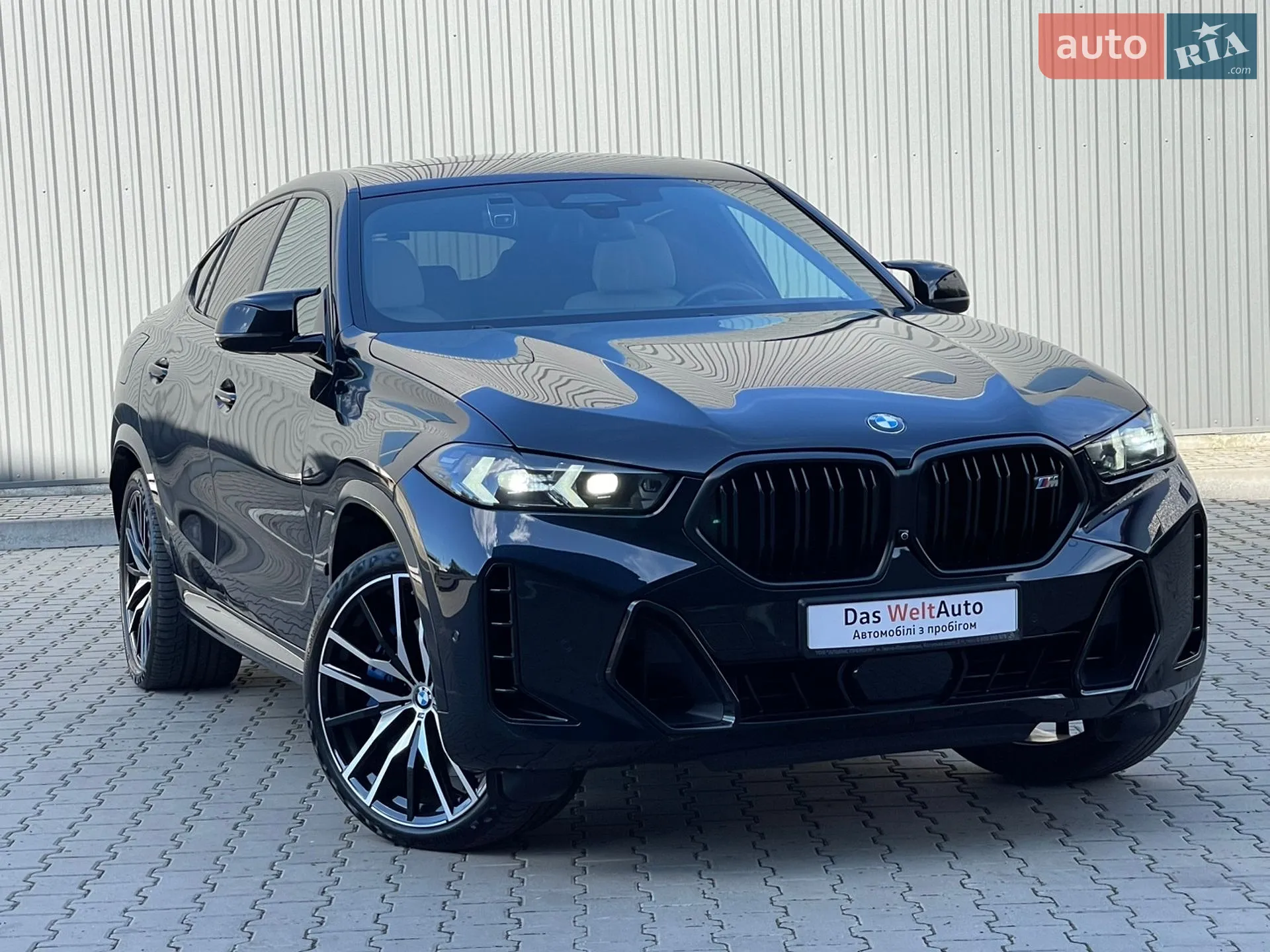 2023 BMW X6 - фото 1