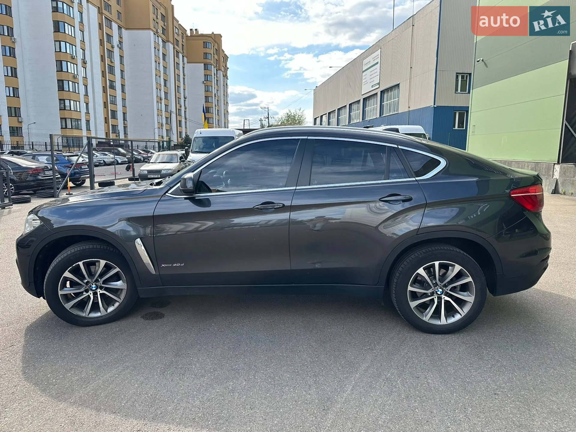 2014 BMW X6 - мініатюра 3
