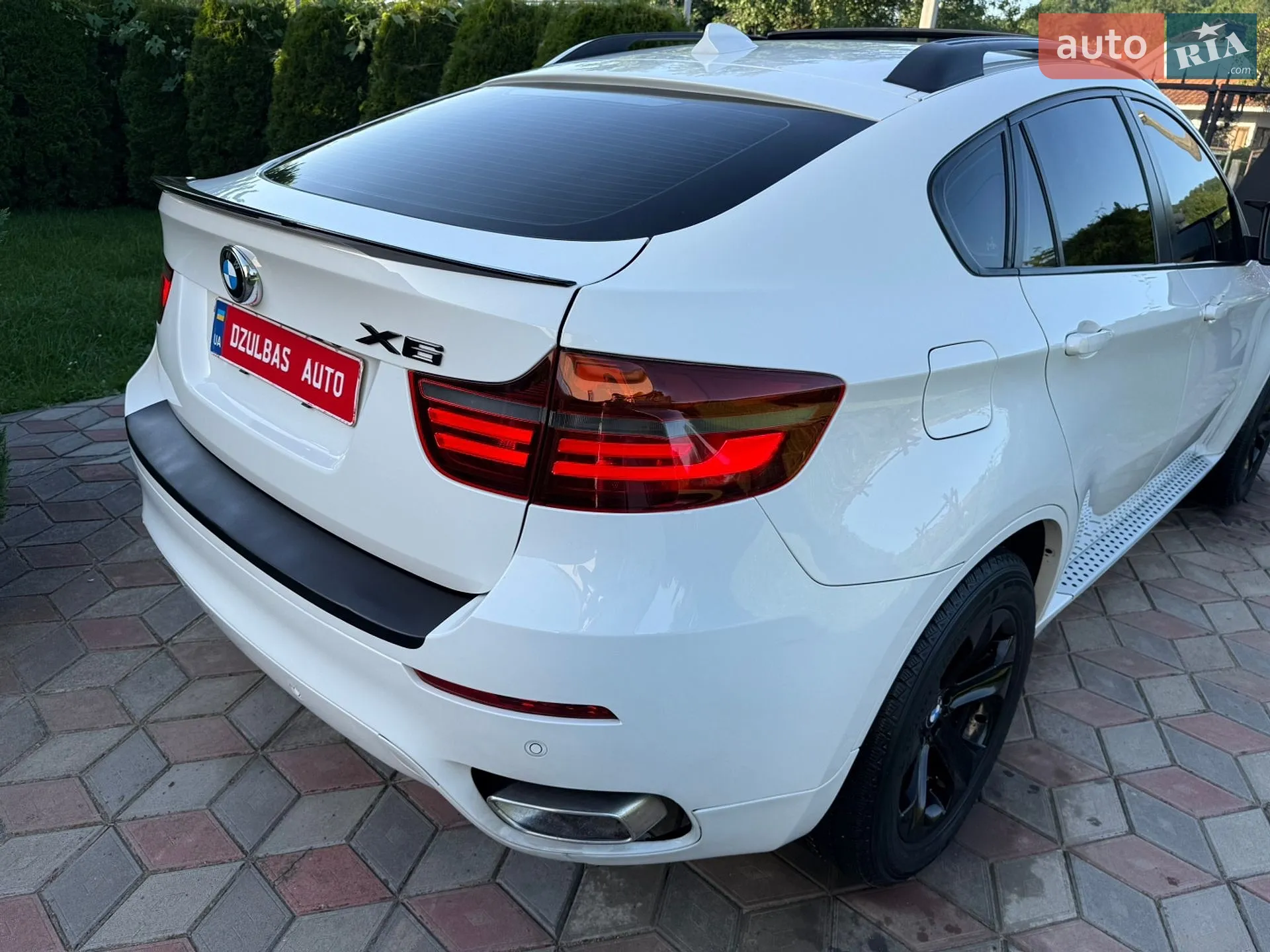 2010 BMW X6 - мініатюра 16