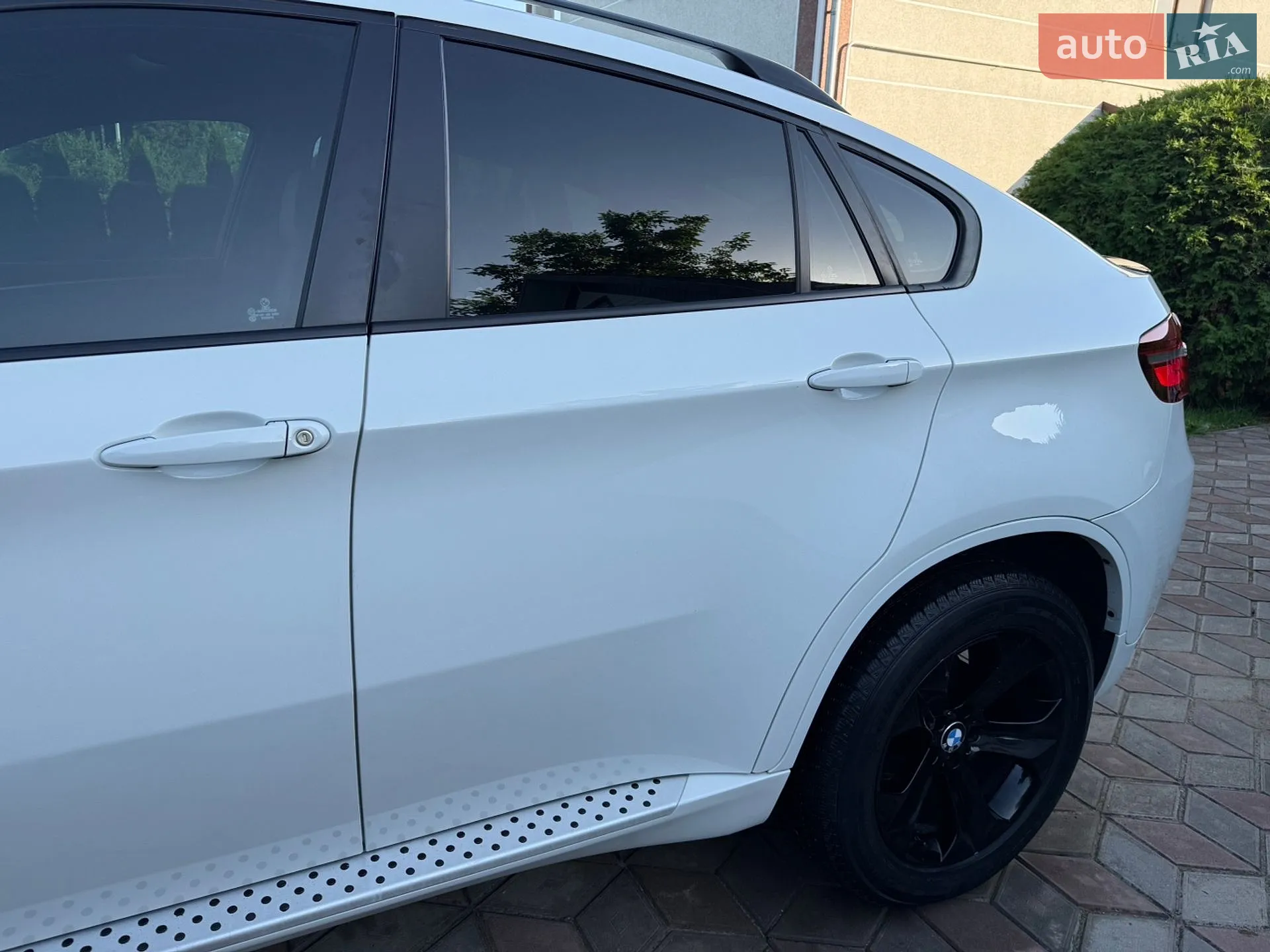 2010 BMW X6 - мініатюра 20