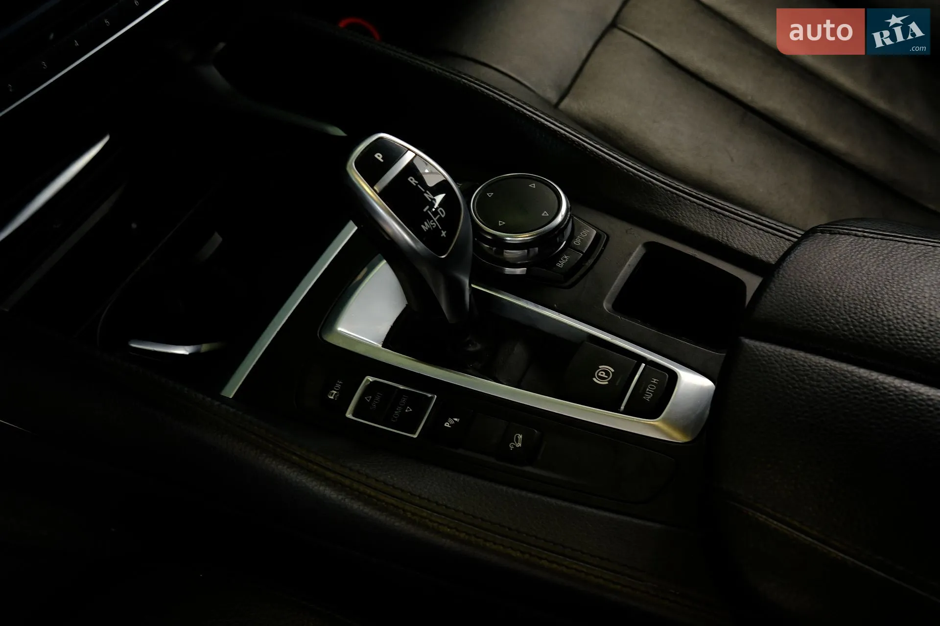 2016 BMW X6 - мініатюра 15