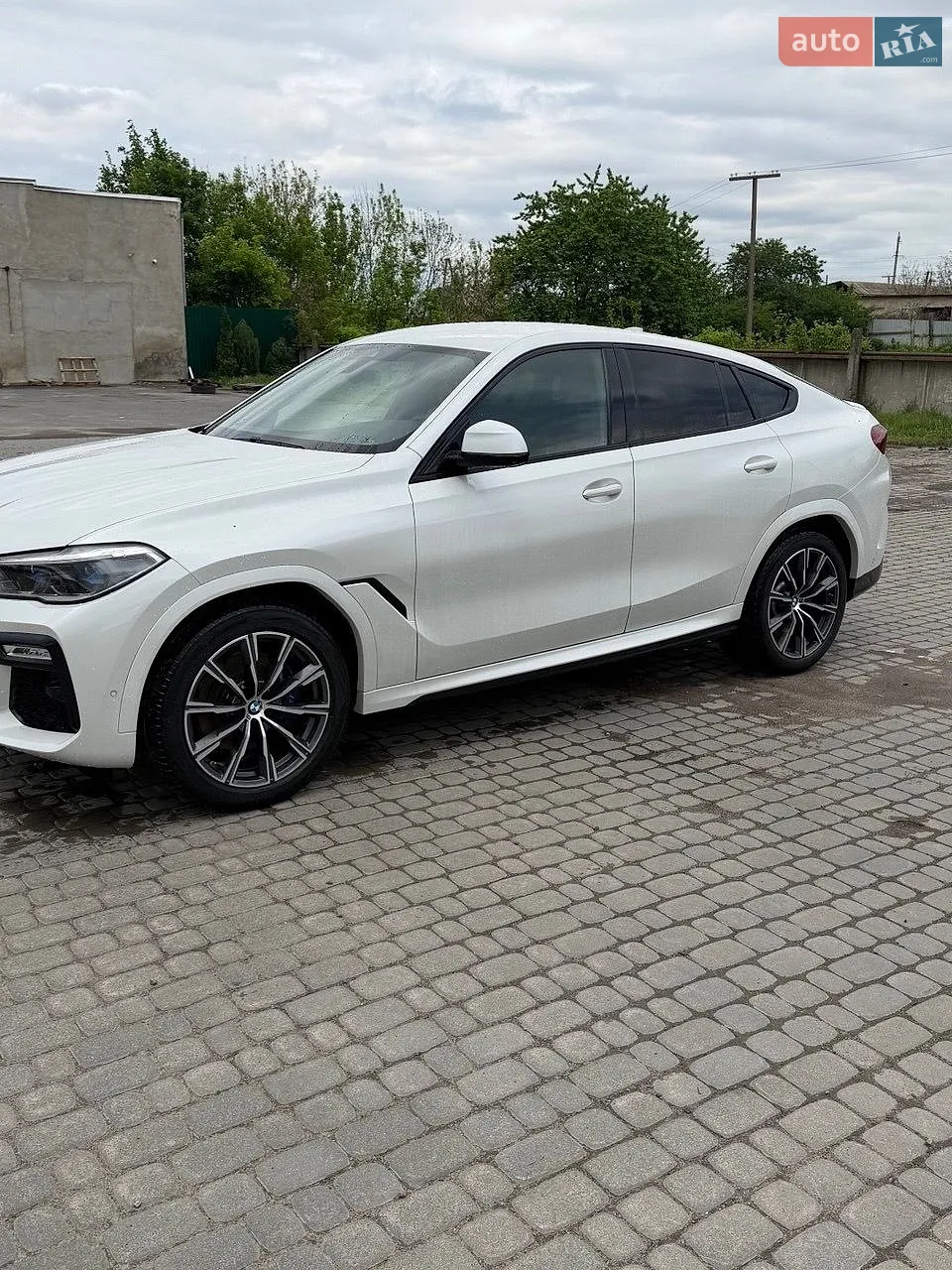 2020 BMW X6 - фото 1