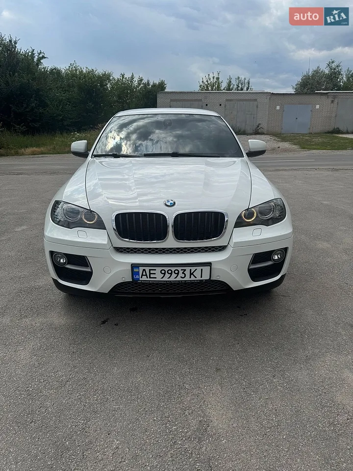 2011 BMW X6 - мініатюра 10