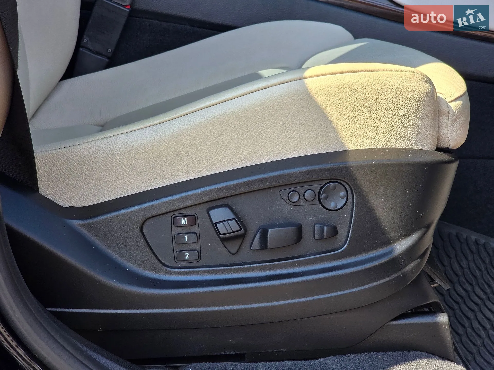2012 BMW X6 - мініатюра 24