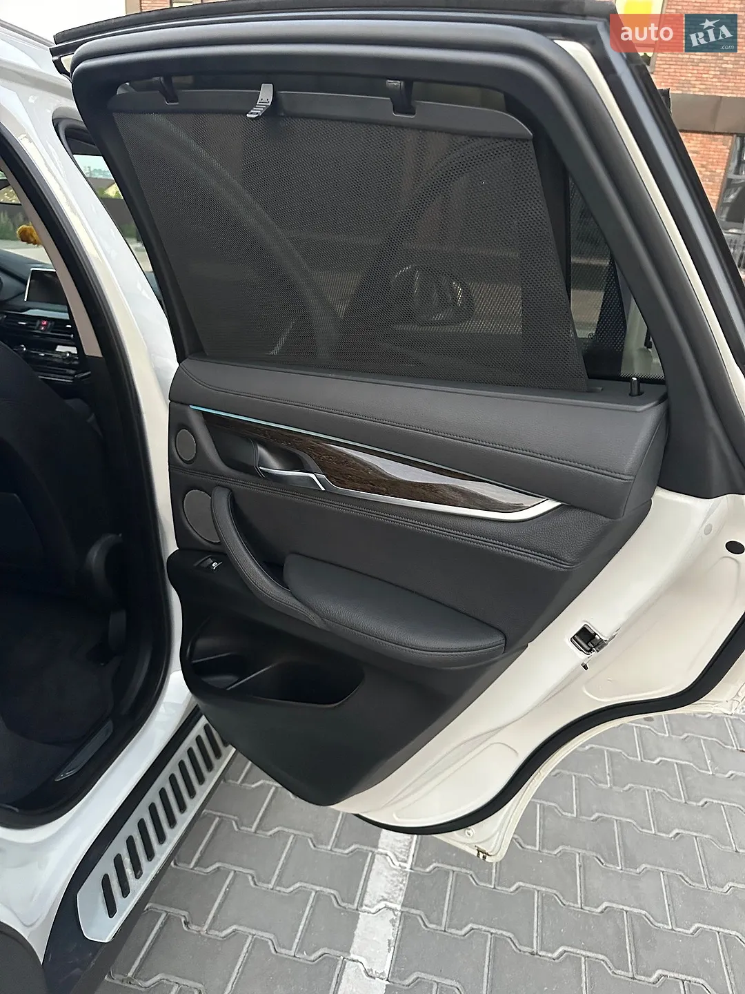 2016 BMW X6 - мініатюра 38
