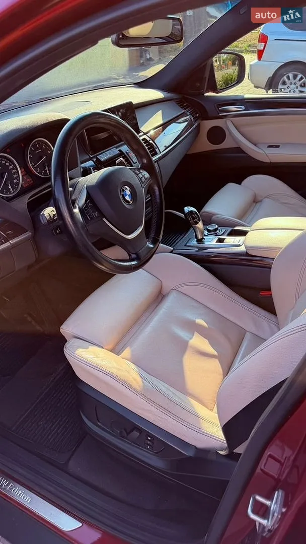 2011 BMW X6 - мініатюра 27
