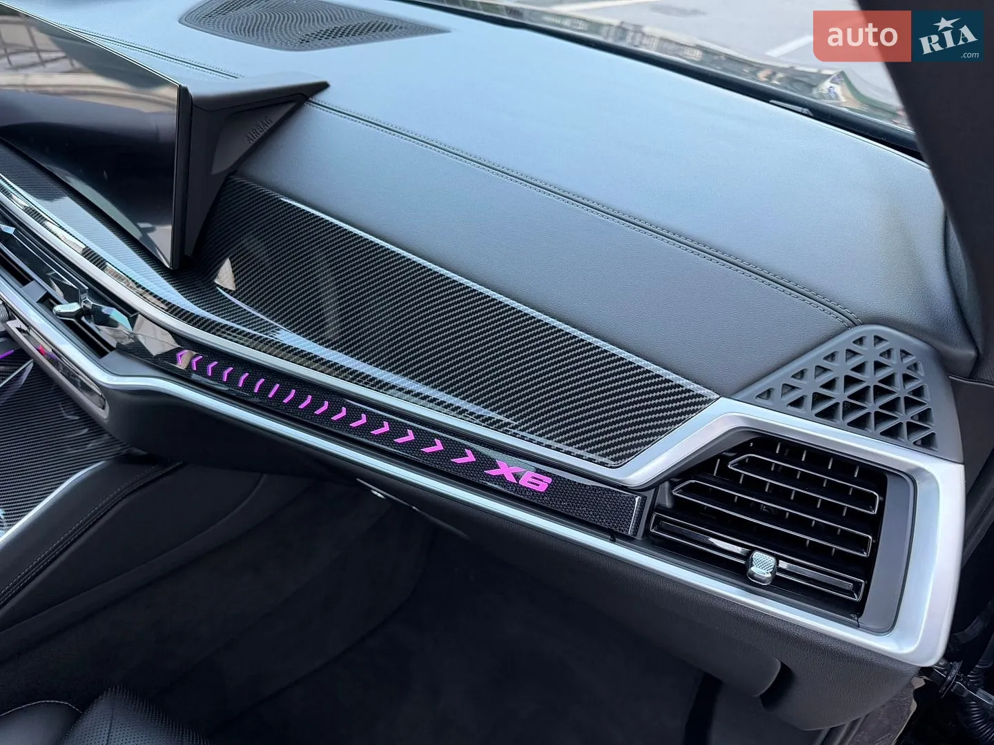 2023 BMW X6 - мініатюра 61