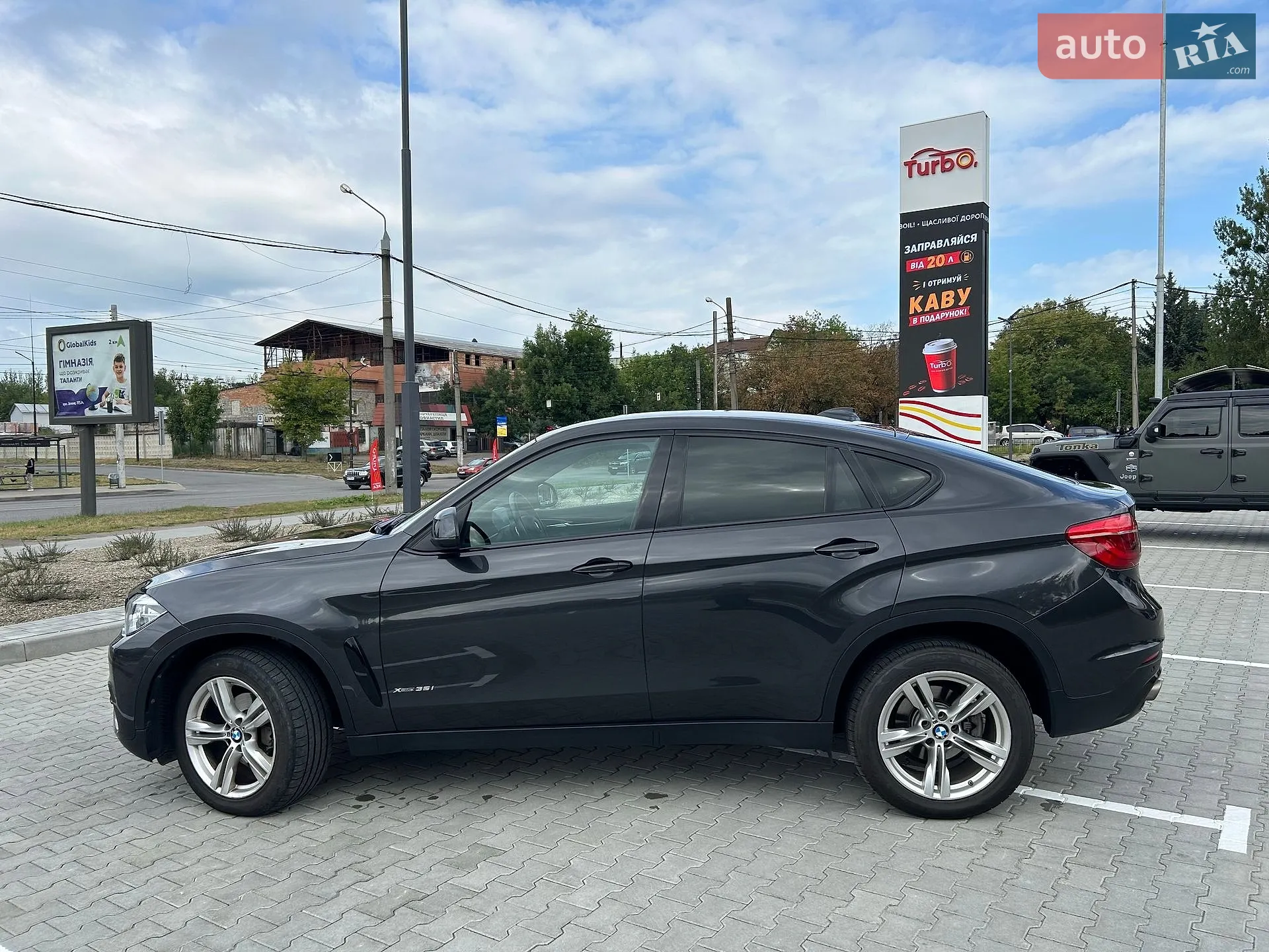 2015 BMW X6 - мініатюра 15