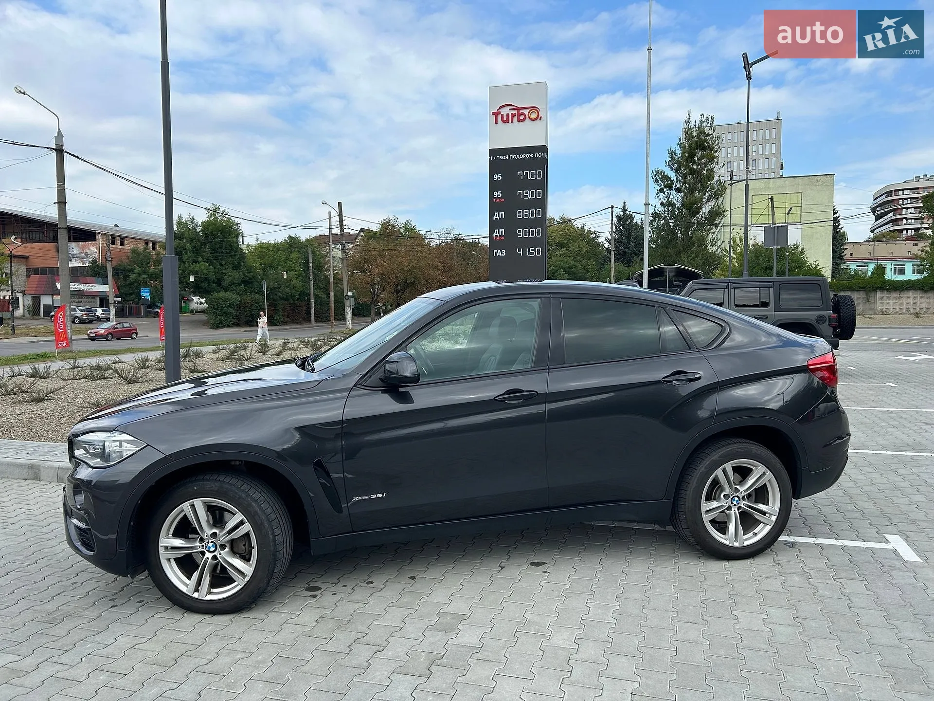 2015 BMW X6 - мініатюра 16