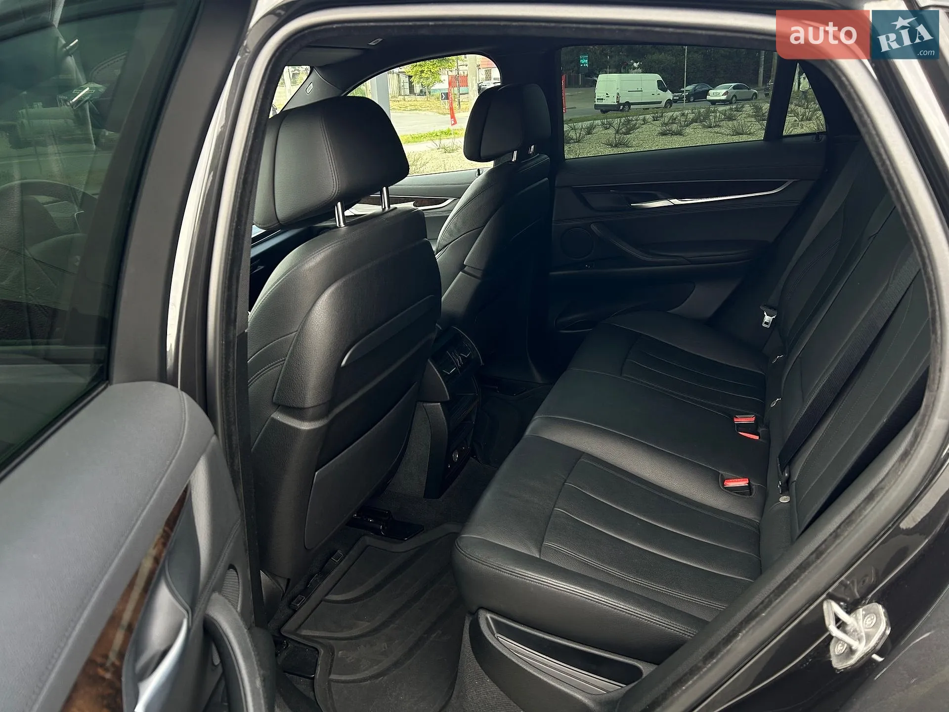 2015 BMW X6 - мініатюра 28