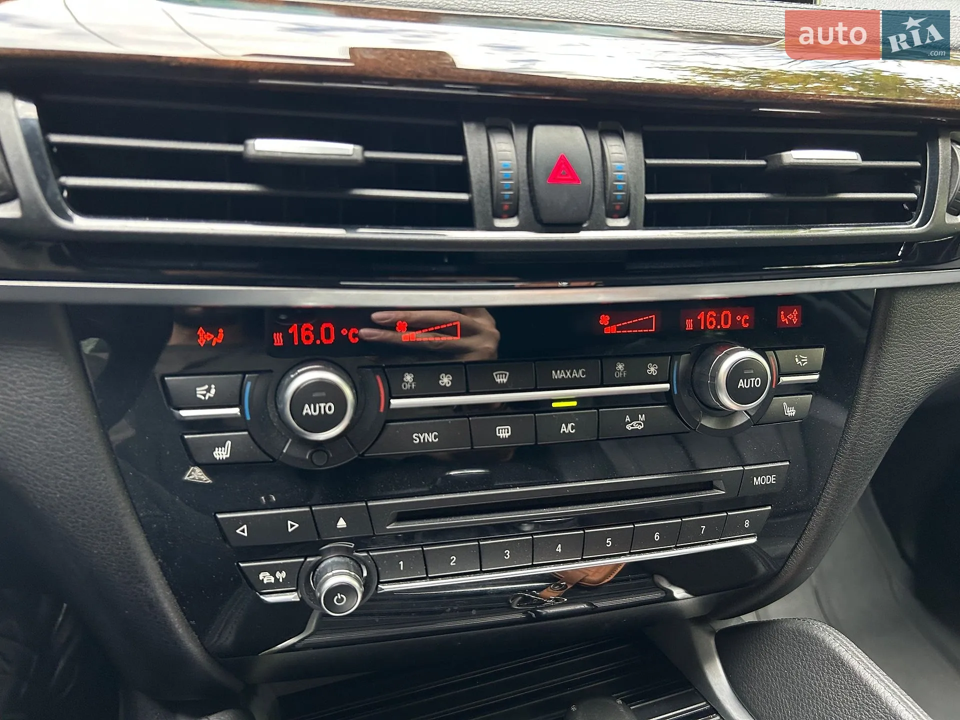 2015 BMW X6 - мініатюра 25
