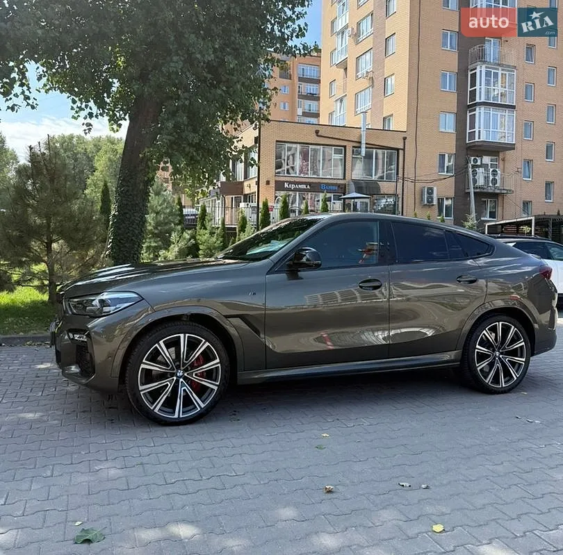 2021 BMW X6 - фото 1