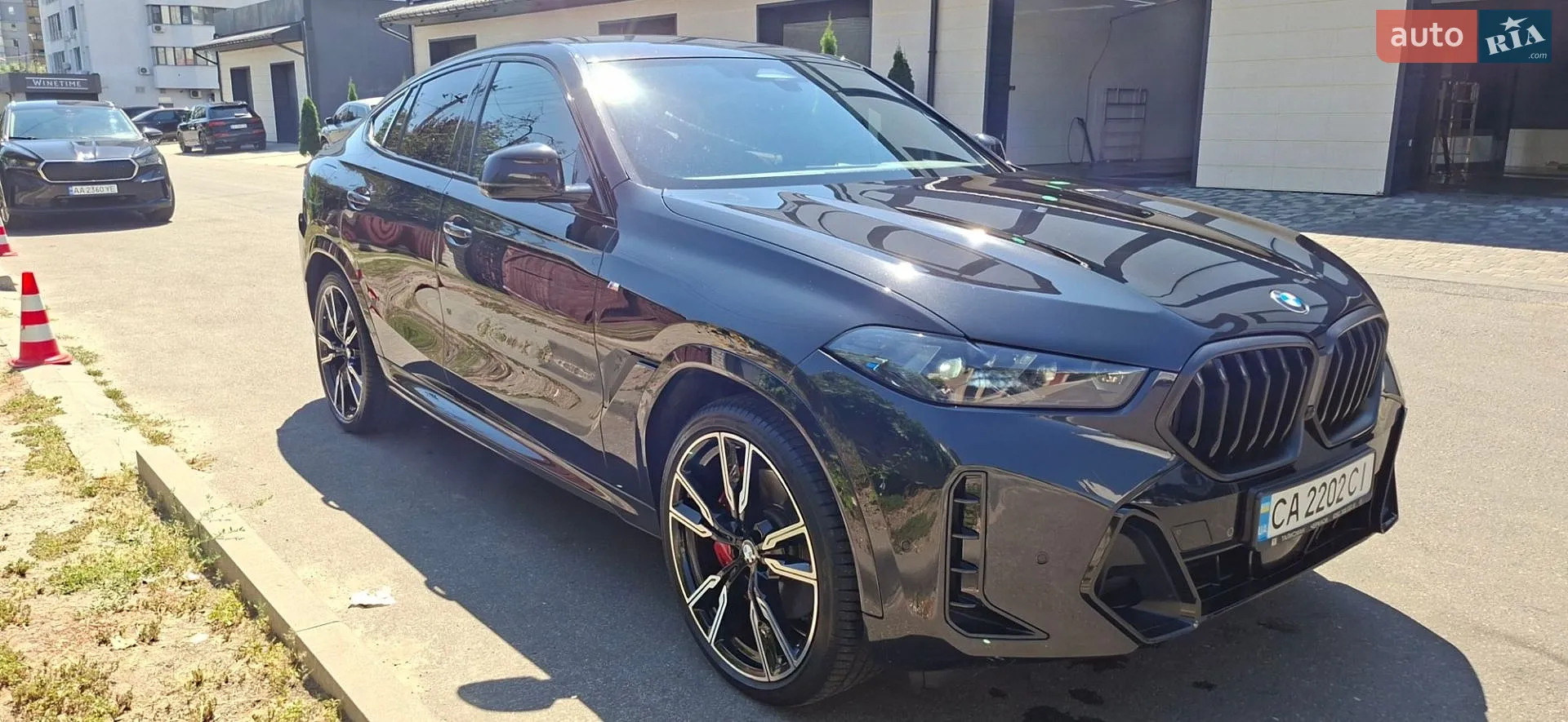 2023 BMW X6 - мініатюра 3