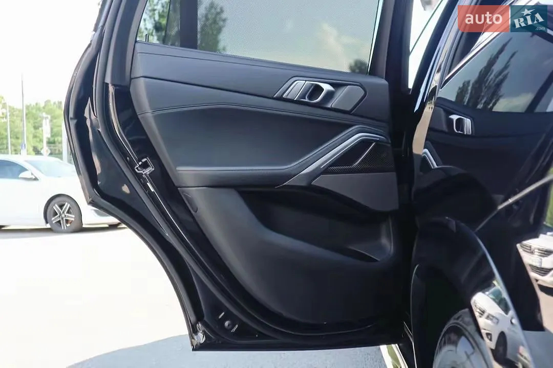 2020 BMW X6 - мініатюра 22