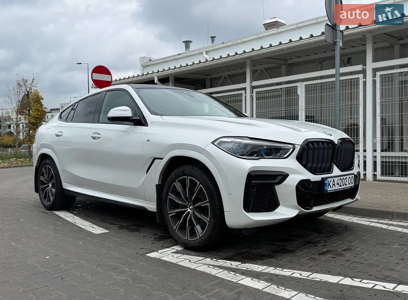 2022 BMW X6 - мініатюра 42