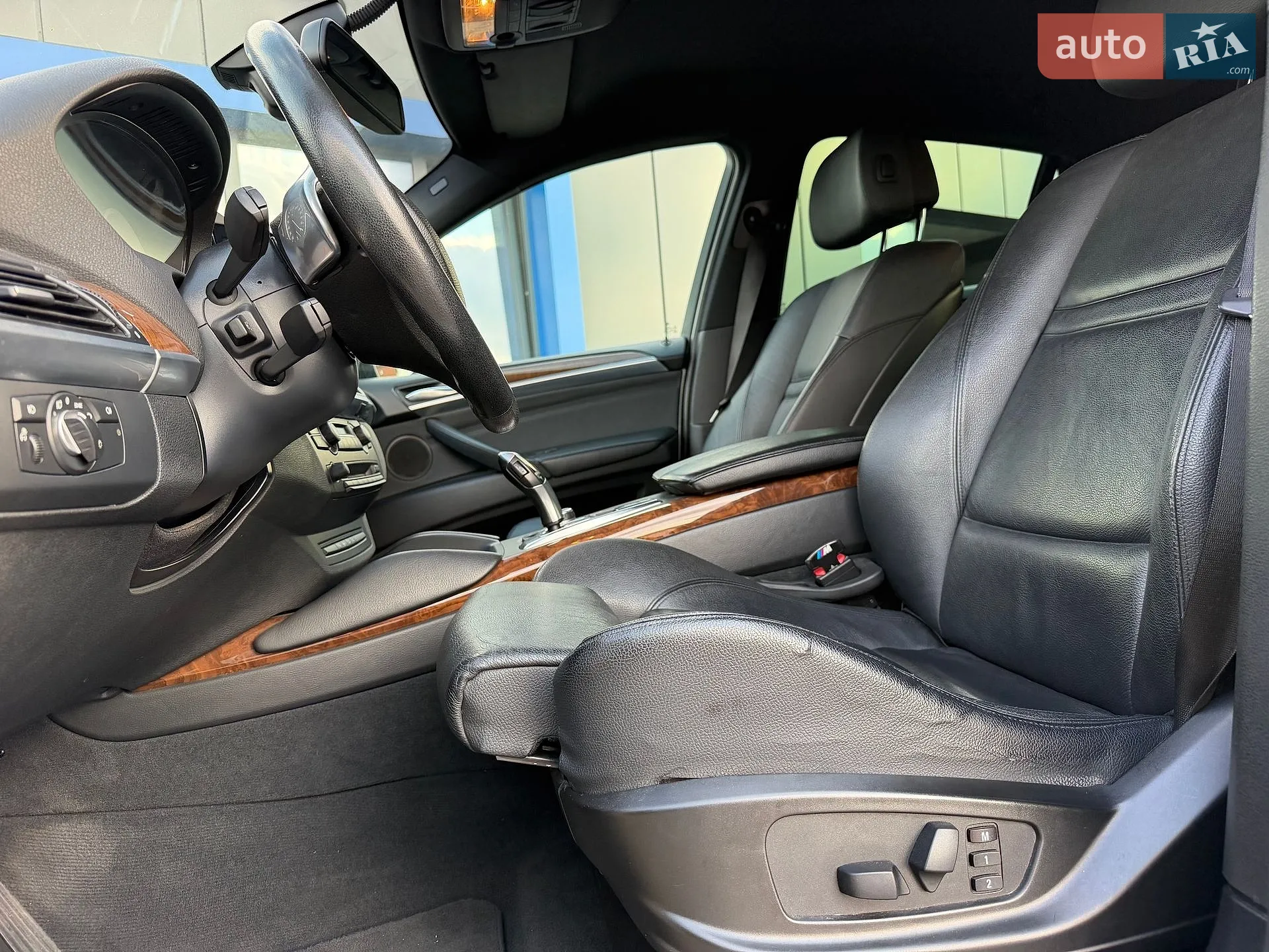 2010 BMW X6 - мініатюра 23