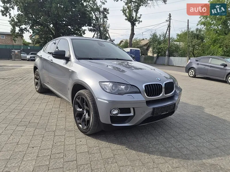 BMW X6 2013