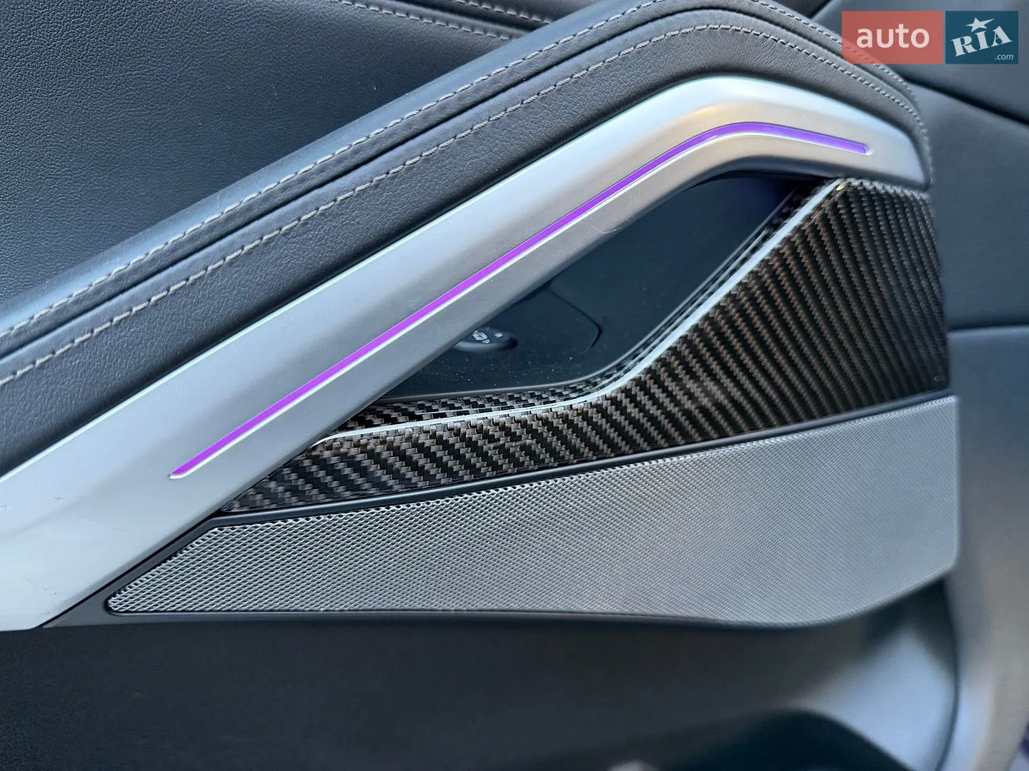 2021 BMW X6 - мініатюра 23