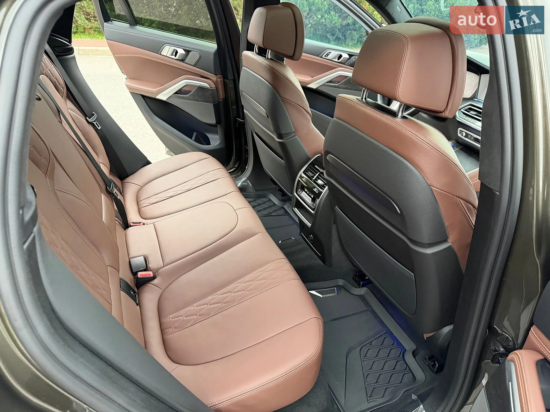 2022 BMW X6 - мініатюра 50