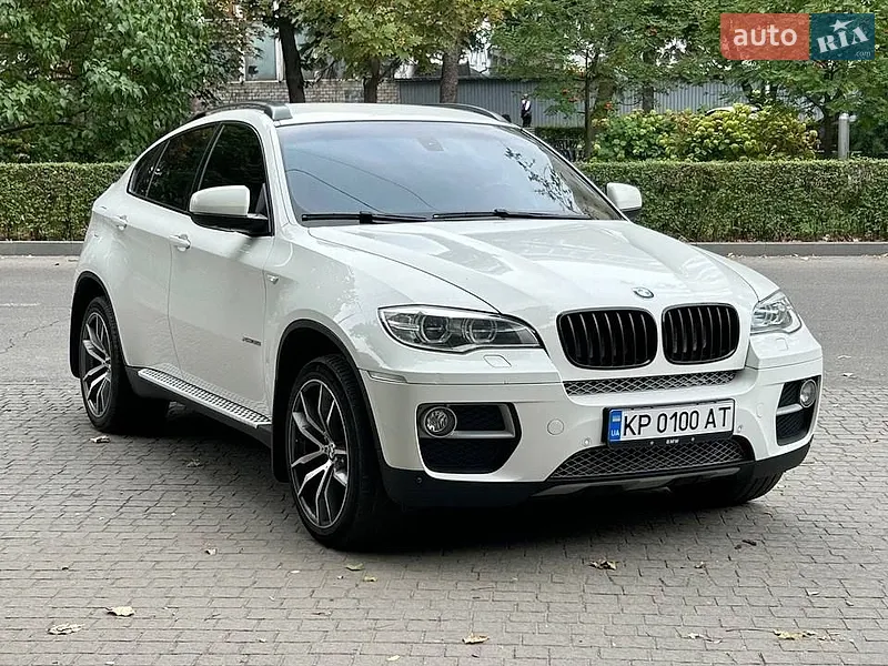 BMW X6 2012