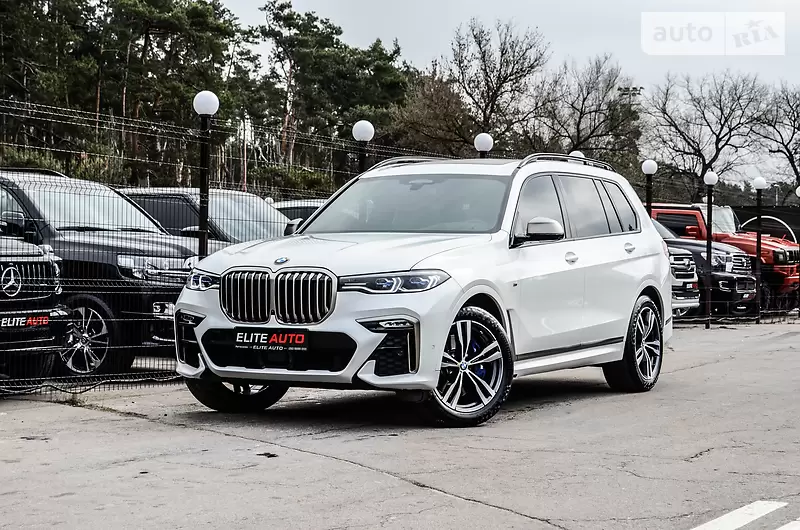 Позашляховик / Кросовер BMW X7 2019 в 