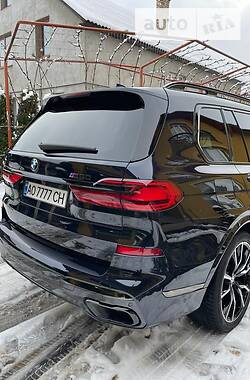 Внедорожник / Кроссовер BMW X7 2019 в Виноградове