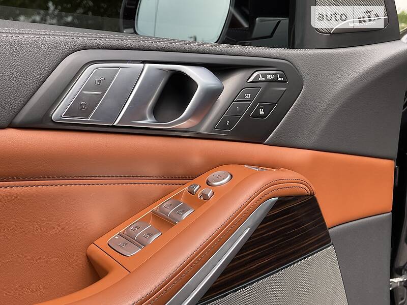 Позашляховик / Кросовер BMW X7 2020 в Києві