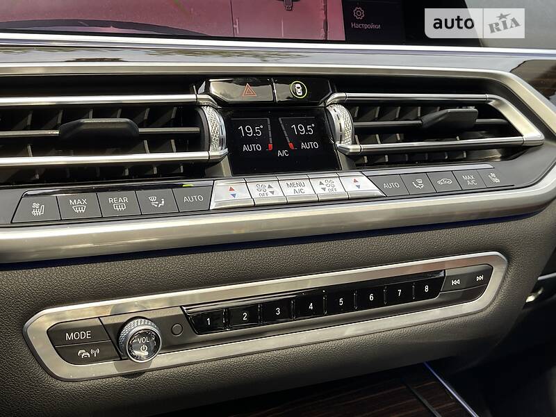 Позашляховик / Кросовер BMW X7 2020 в Києві