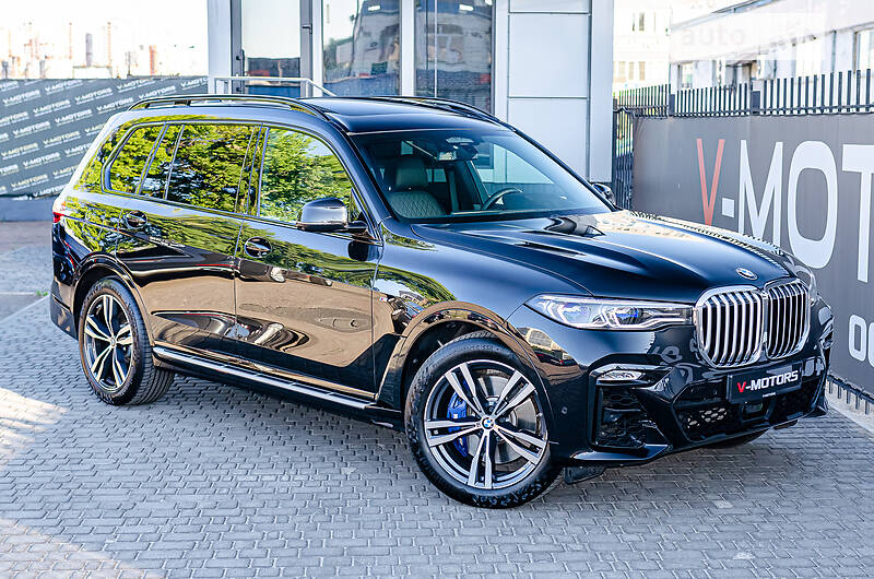 Внедорожник / Кроссовер BMW X7 2020 в 