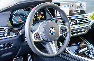 Внедорожник / Кроссовер BMW X7 2020 в 