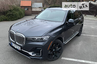 Позашляховик / Кросовер BMW X7 2020 в 
