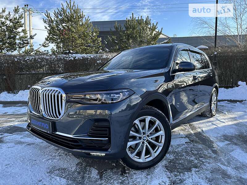 Позашляховик / Кросовер BMW X7 2019 в 