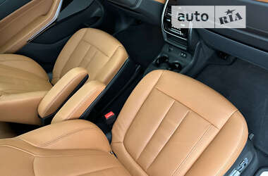 Позашляховик / Кросовер BMW X7 2020 в 
