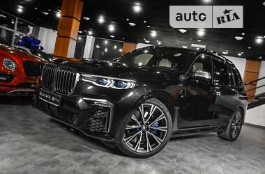 Позашляховик / Кросовер BMW X7 2020 в 