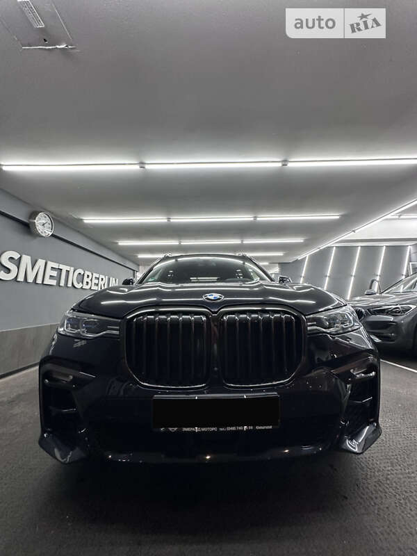 Внедорожник / Кроссовер BMW X7 2021 в Одессе