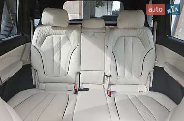 Внедорожник / Кроссовер BMW X7 2020 в Житомире