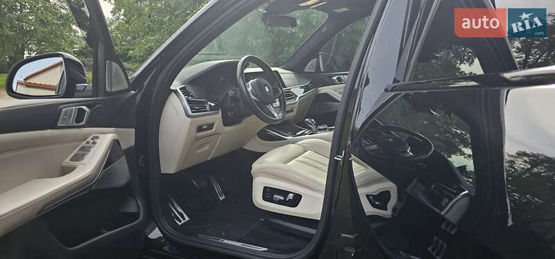 Внедорожник / Кроссовер BMW X7 2020 в Житомире