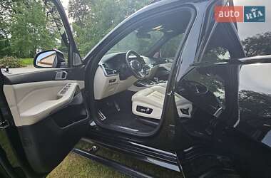 Внедорожник / Кроссовер BMW X7 2020 в Житомире