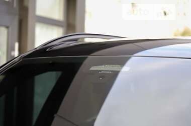 Позашляховик / Кросовер BMW X7 2022 в 